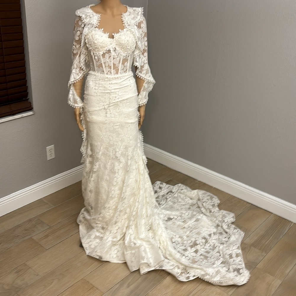 Isabella Talya Wedding Dress Boho size 2 to 4 long sleeves lace - Picture 2 of 16